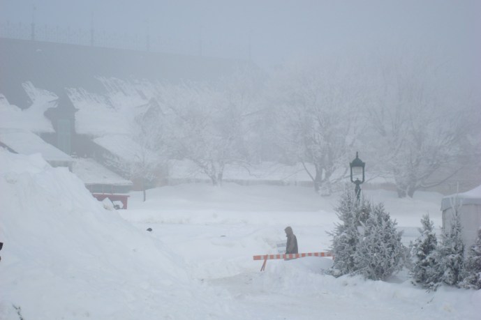 Quebec 08-Bahamas 08-VQ 08 203